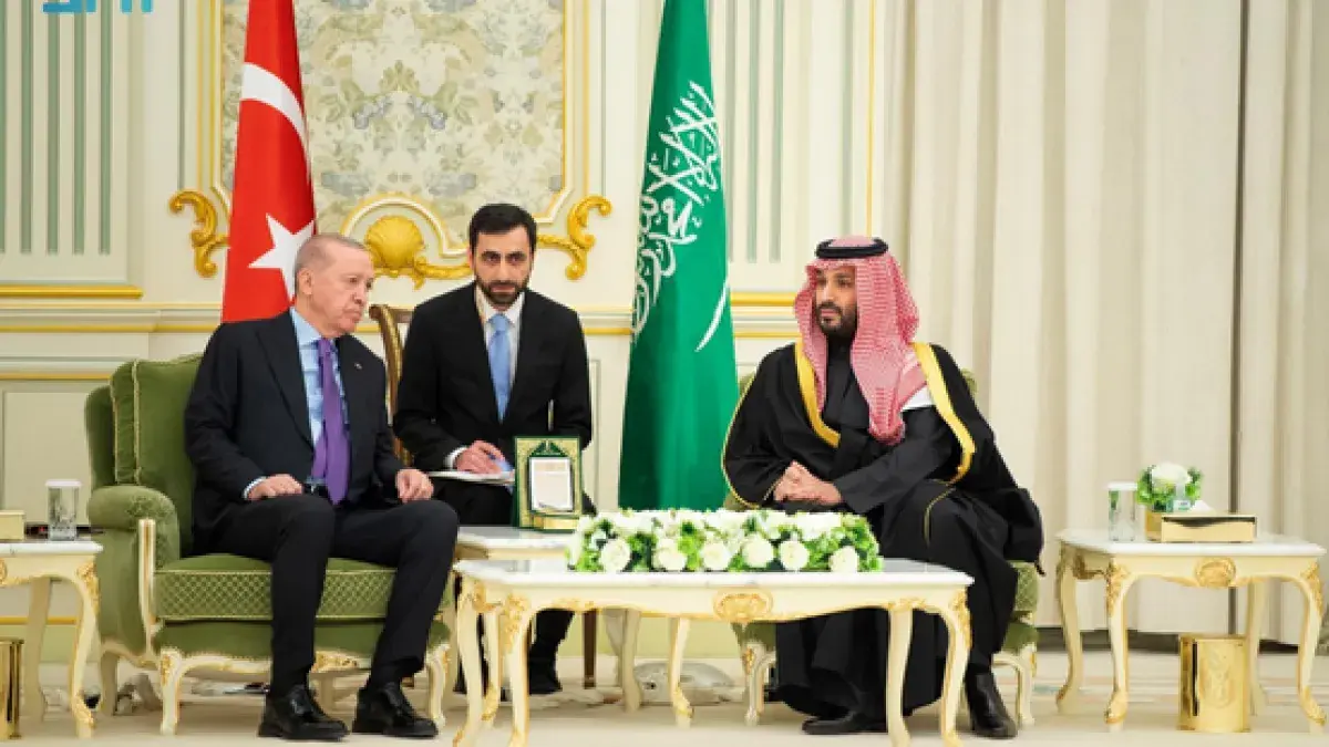 أردوغان يدين هجمات مليشيا الحوثي على السفن في البح...