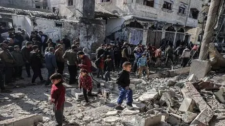 غارات إسرائيلية مستمرة على غزة والجيش يضع "خطوطا ح...