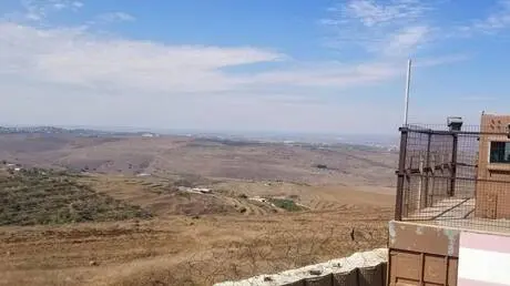 الجيش اللبناني يوقف 18 سوريا بعد دخولهم البلاد بطر...