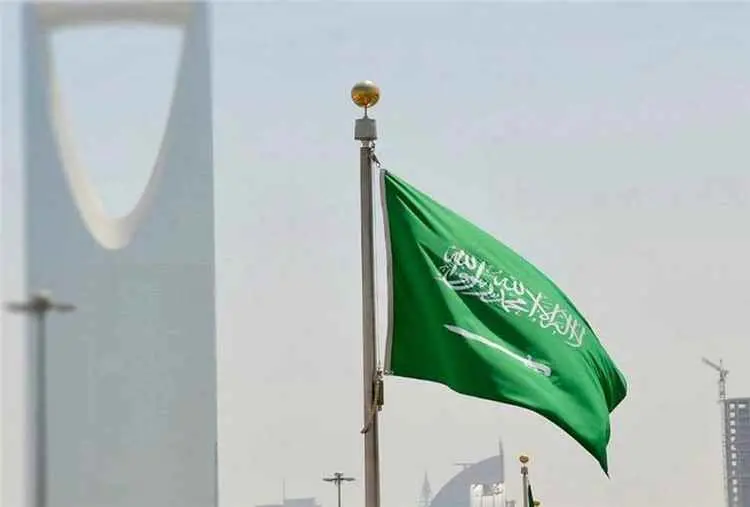 عاجل| مصدر سعودي مسؤول يكشف حقيقة الأنباء المتداول...