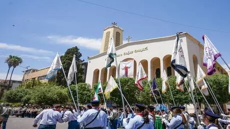 السلطات السورية تفرج عن القس نهاد حسن بعد نحو أسبو...