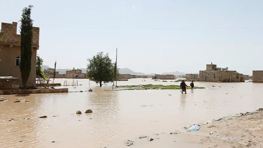 فلكي يحذر من موجة أمطار غزيرة ستغرق مناطق واسعة من...