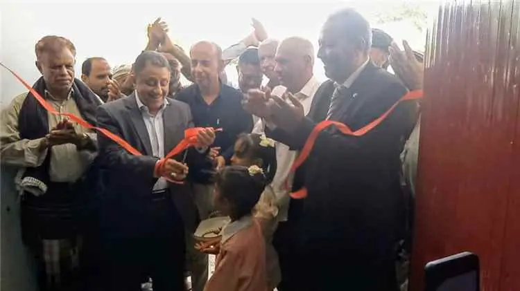 الحامد والقادري يدشنان العمل بالوحدة الصحية في منط...