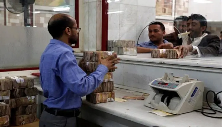 وزير الخدمة المدنية يكشف موعد تنفيذ زيادة الرواتب...