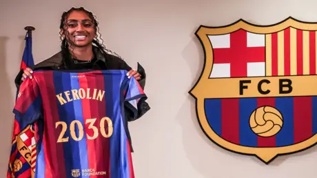 برشلونة يتعاقد مع البرازيلية كيرولين في صفقة قياسية