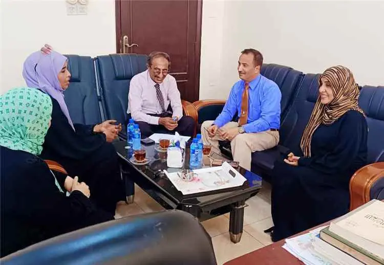 شراكات نوعية لتطوير البيئة التعليمية بكلية التربية...