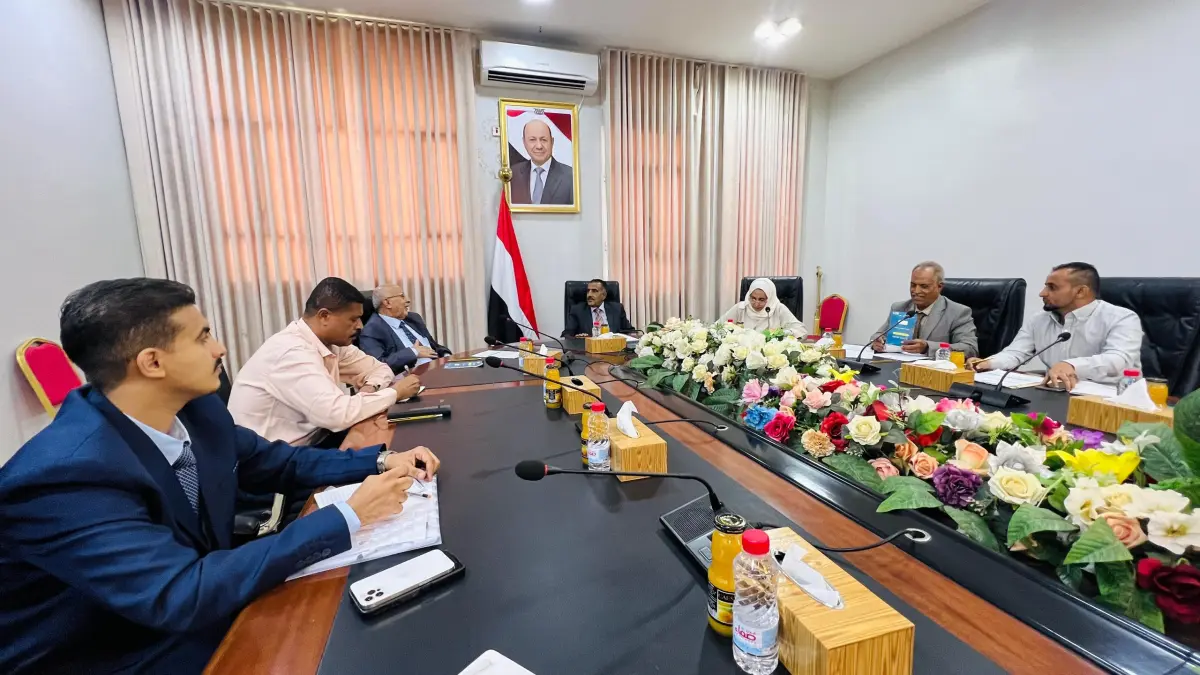 اللجنة العليا للمناقصات والمزايدات تقر مشروع السقوف المالية