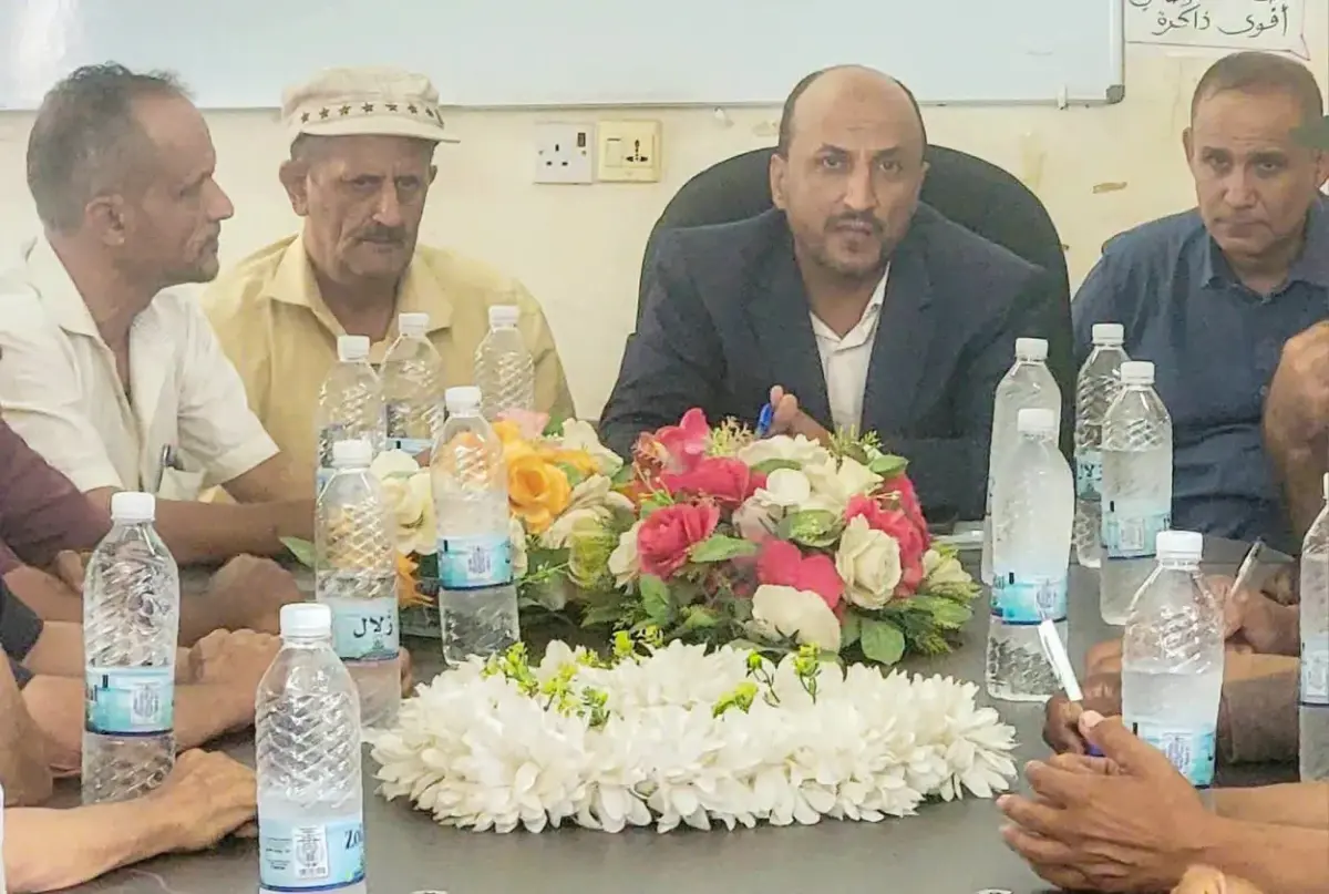 مدير عام قعطبة الجديد يؤكد على التكاتف والعمل المؤ...