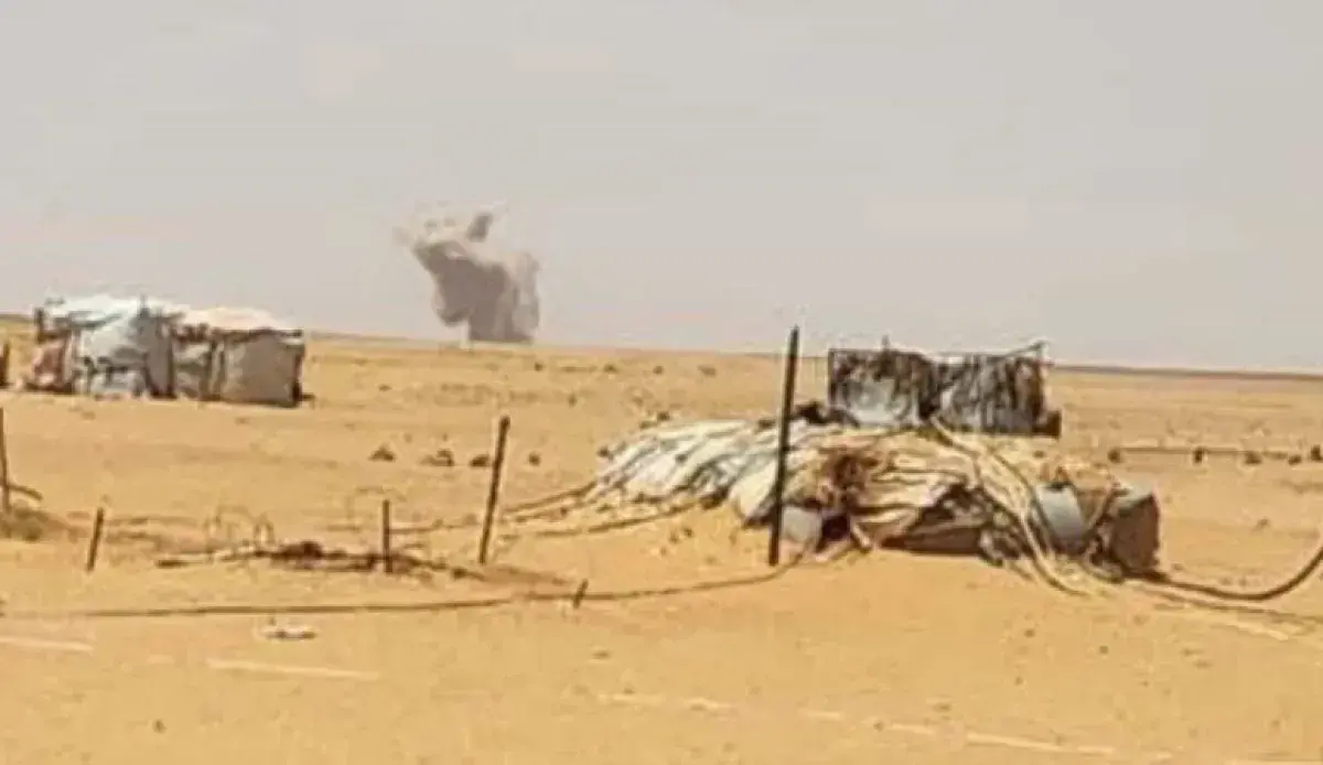 استشهاد 45 جندياً يمنياً في قصف حوثي يستهدف معسكرا...