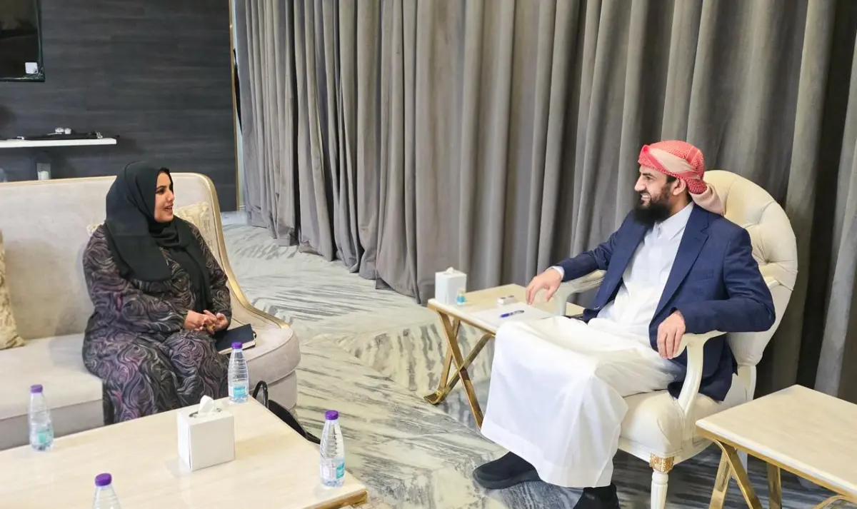 المحرّمي يستقبل وزير الدولة لشؤون المرأة ويؤكد أهمية تعزيز دور المرأة في مسيرة التنمية