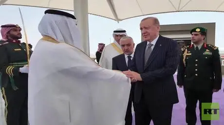 جدة.. الرئيس التركي يصل إلى السعودية في زيارة رسمي...