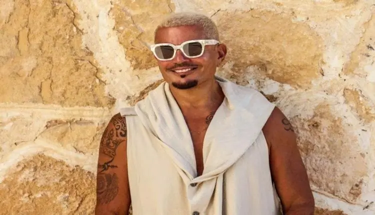 عمرو دياب ينتزع لقباً عالمياً نادراً ويدخل موسوعة غينيس بإنجاز غير مسبوق