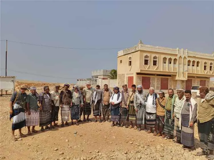 وفد قبلي من المراقشة بأبين يصل حضرموت لتقديم العزا...