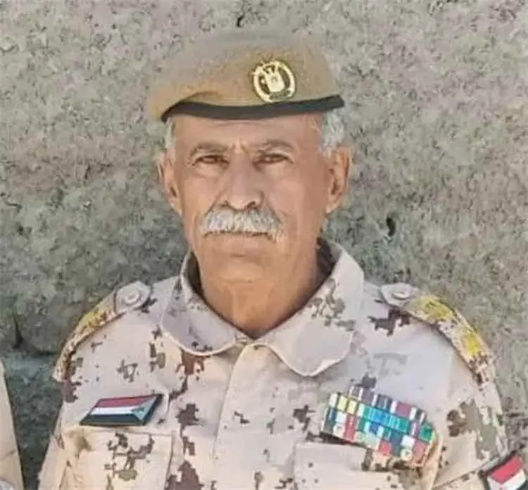 وعكة صحية طارئة  تستدعي نقل القائد العميد بالليل السعيدي إلى عدن تمهيداً لسفره للخارج