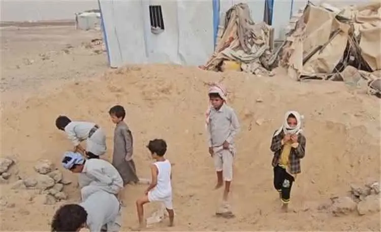 السلطة المحلية بمحافظة صنعاء تدين استهداف مليشيا ا...