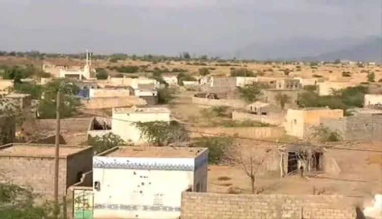 الحوثي يهجر سكان قرى الجراحي بالحديدة ويحول المنطق...