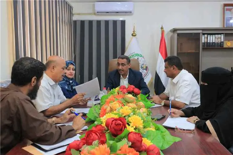 نائب وزير التعليم الفني يناقش النتائج النهائية للمنح المغربية وإجراءات الإعلان عن المنح الجزائرية