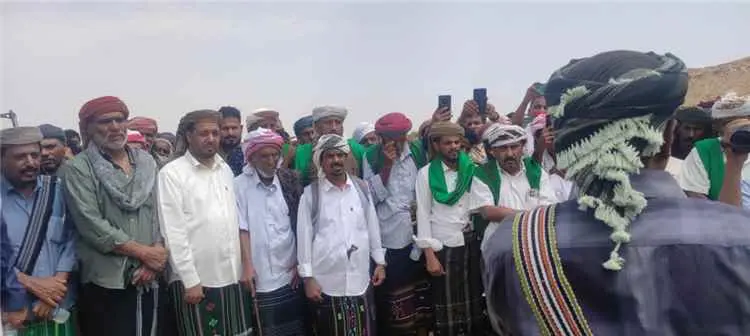 منطقة رأس حويرة بحضرموت تحتفي بزفاف 9 عرسان من «آل...