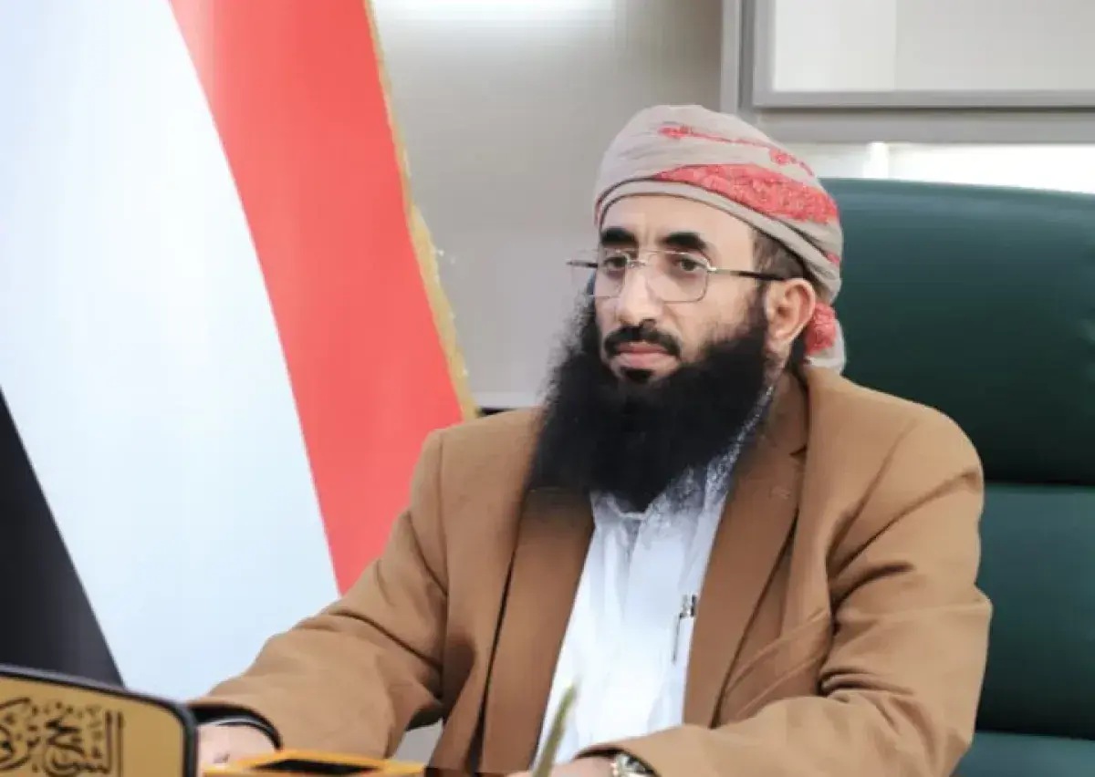 وزير الأوقاف: استهداف ميناء المخا اعتداء مباشر على...