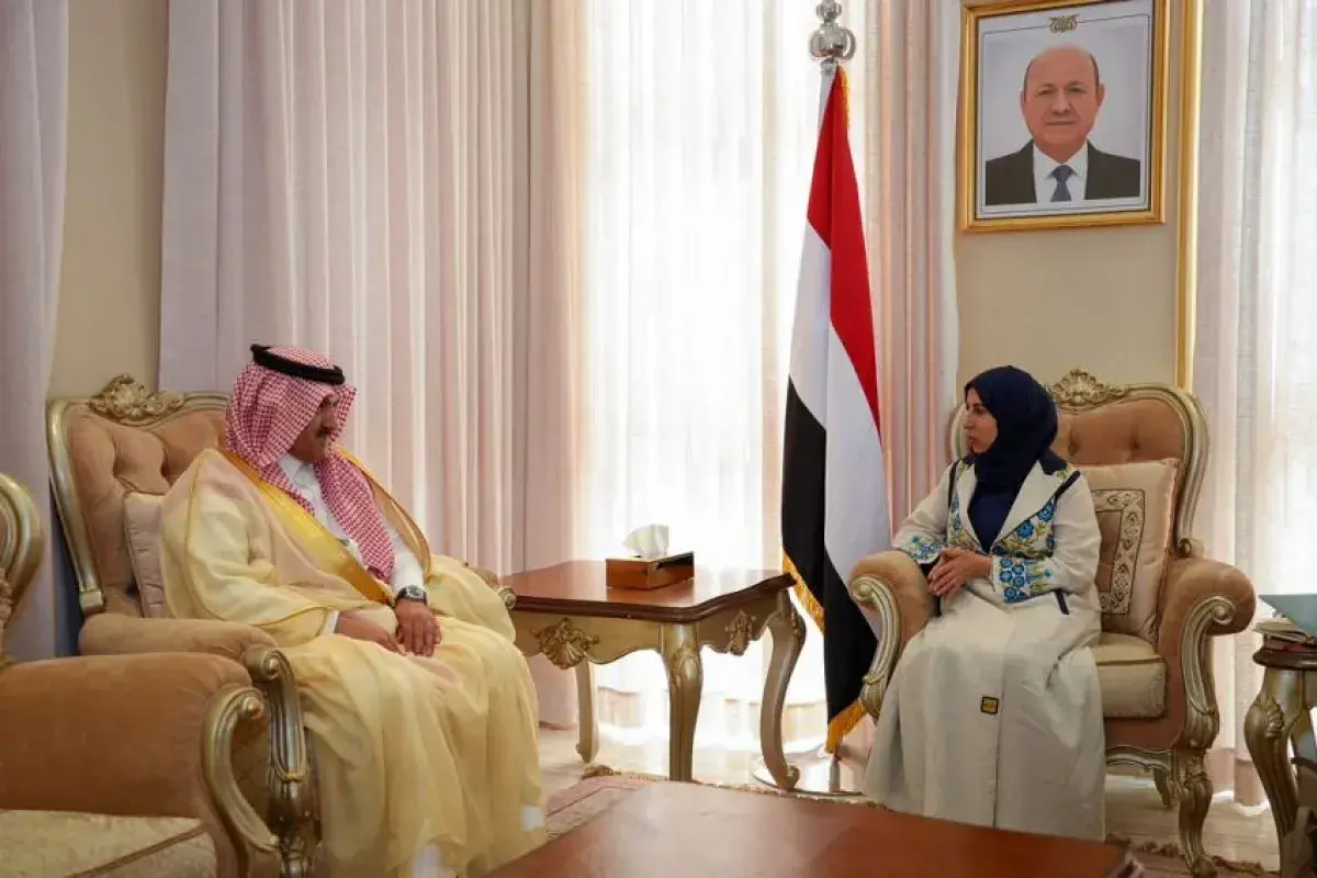 الزوبة للسفير السعودي: التصعيد الحوثي المدعوم إيرا...
