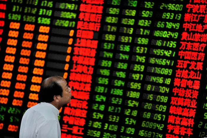 المؤشرات الصينية تغلق على ارتفاع مع صعود القطاع ال...
