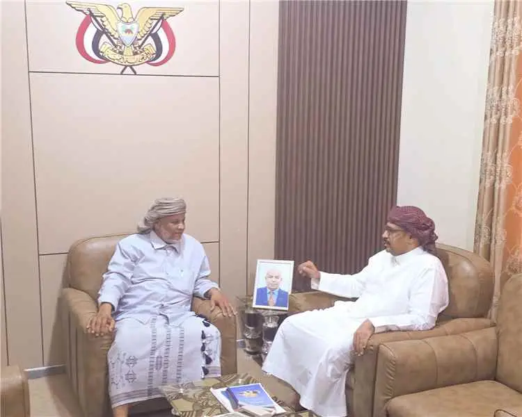 التميمي مدير عام مصلحة شؤون القبائل يلتقي بالشيخ خالد محسن العامري عضو هيئة رئاسة حلف قبائل حضرموت