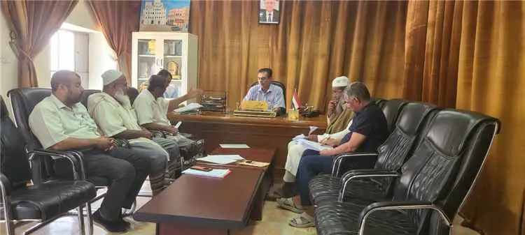 الهيئة الإدارية للمجلس المحلي بمديرية القطن تعقد إجتماعها الدوري الثالث عشر للعام 2026م