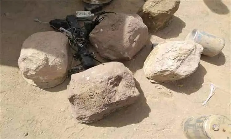 مقتل طفل بانفجار عبوة حوثية مموهة في ريف حيس بالحد...