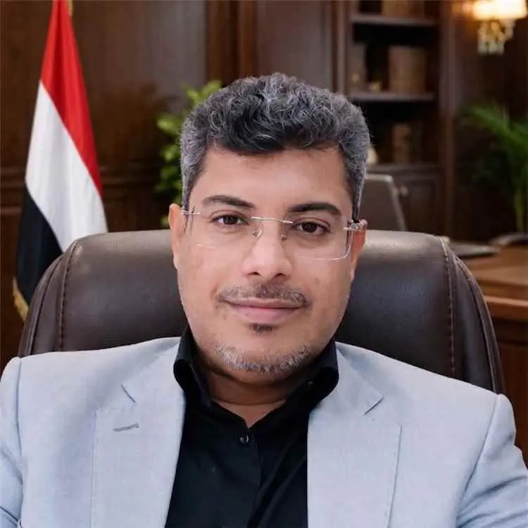 عضو اللجنة الدائمة : استهداف المخا بالصواريخ والطي...