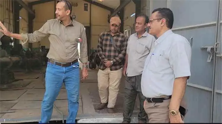 الداؤودي" و"باخبيرة" يتفقدان محطة المجزرة لضخ المي...