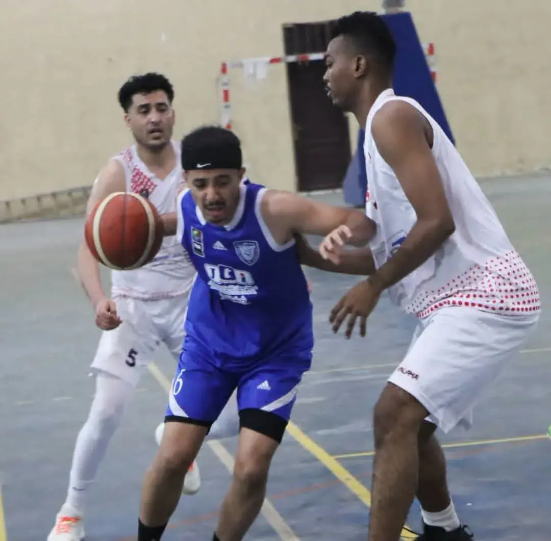 شعب حضرموت والميناء يواصلان الانتصارات في السوبر ا...