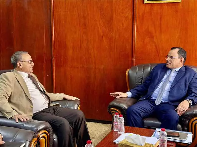وزارة الزراعة وجامعة عدن تبحثان تعزيز التعاون العل...