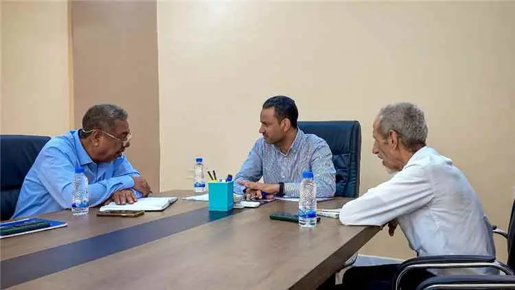 الوكيل باحريش يبحث أوضاع الكهرباء في مناطق الريف ويؤكد أولوية استقرار الخدمة