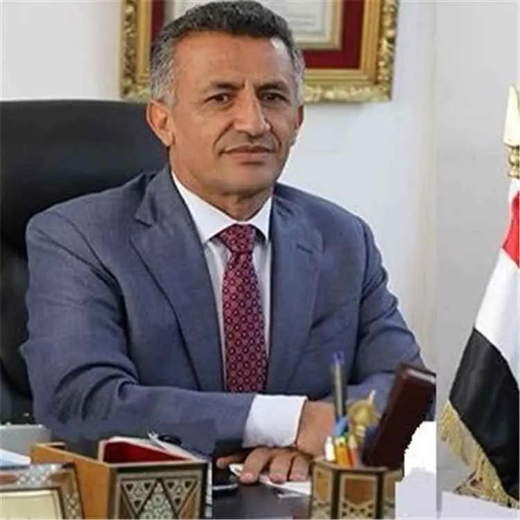 نايف القانص: "مات اليمني.. وبقيت الشعارات" يثير تساؤلات حول كلفة الحرب على اليمنيين