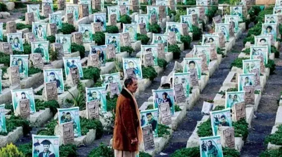 84 قتيلاً حوثياً في 6 أيام.. بينهم 28 قيادياً في أ...