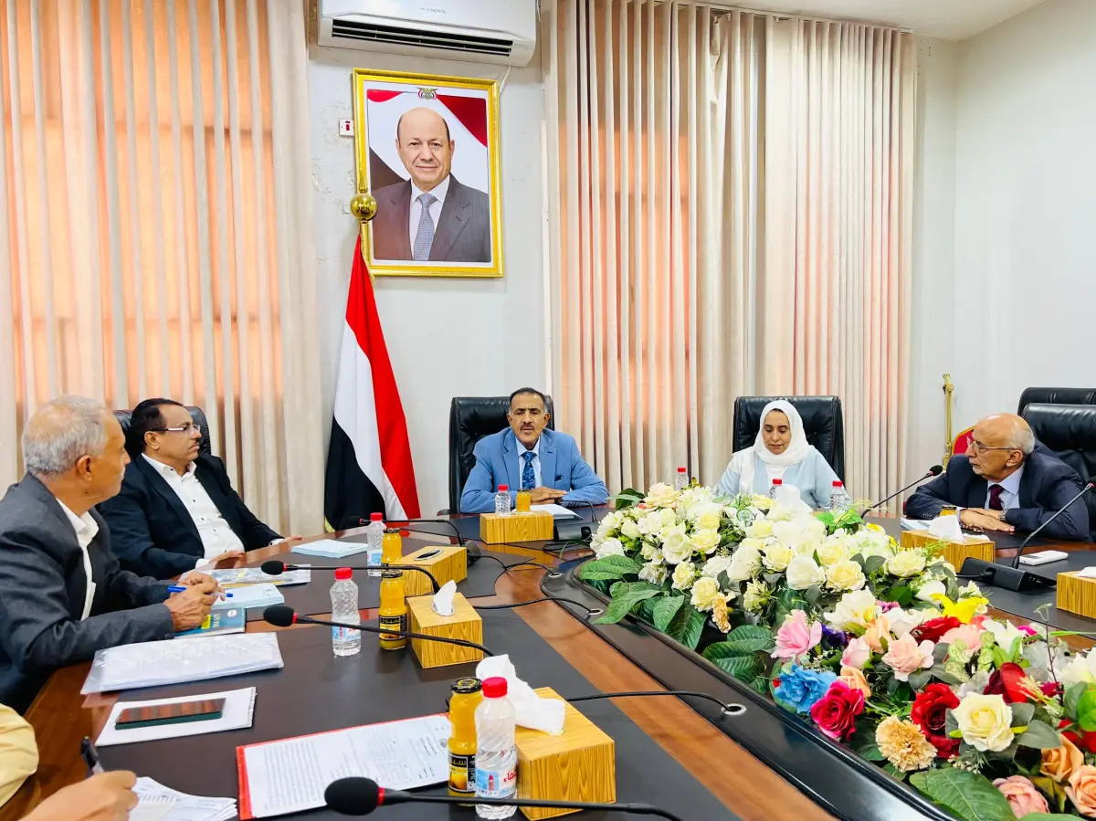 اللجنة العليا للمناقصات والمزايدات تُقر لائحتها ال...