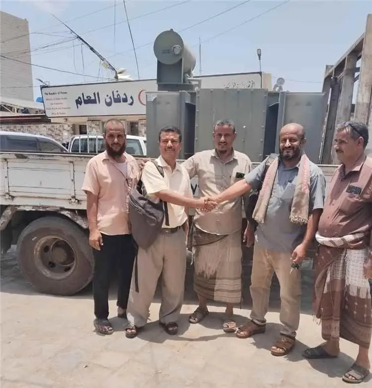 السلطة المحلية بردفان تشكر الشركة الوطنية للأسمنت...