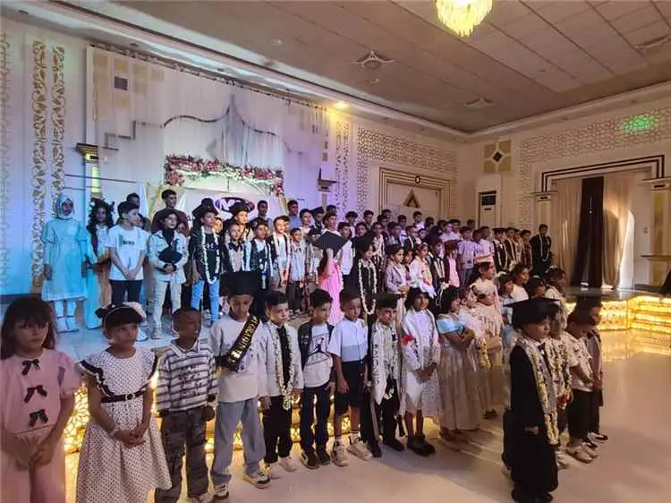مدرسة النجمة الحديثة بالممدارة تحتفل بتكريم أوائل...