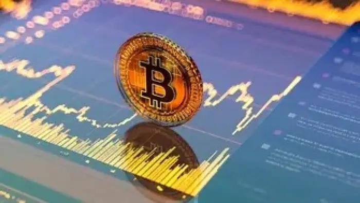 استراتيجي تبيع بيتكوين وأسهمًا بـ 396 مليون دولار...