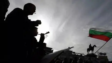 صوفيا تنتظر توضيحات من كييف بشأن مسيرة انفجرت فوق...