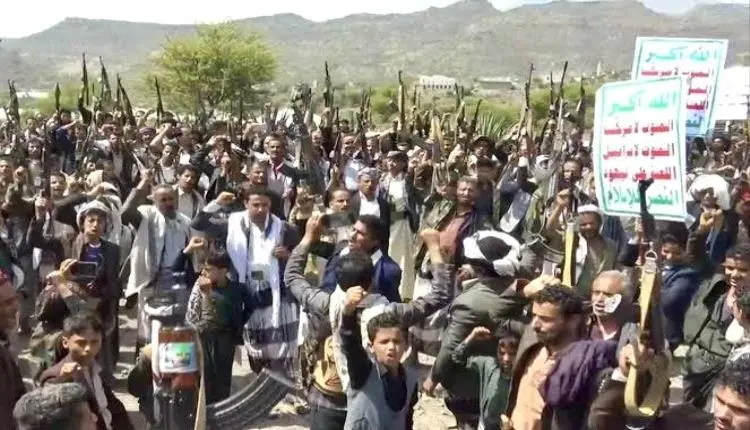 الحوثي يدفع بحشود كبير نحو البرح وحيس وقوات صالح ت...