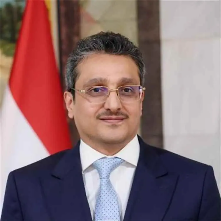 دماج: الحوثيون يستهدفون كل اليمن.. والوقوف مع المخ...