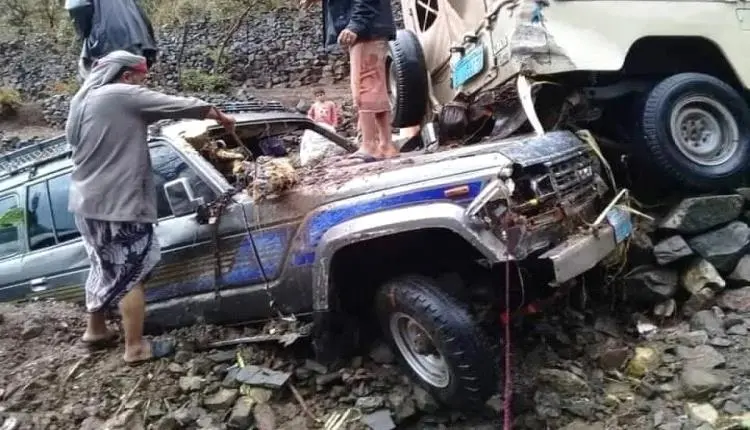 السيول والصواعق والغرق تتسبب في وفاة 21 شخصًا خلال...