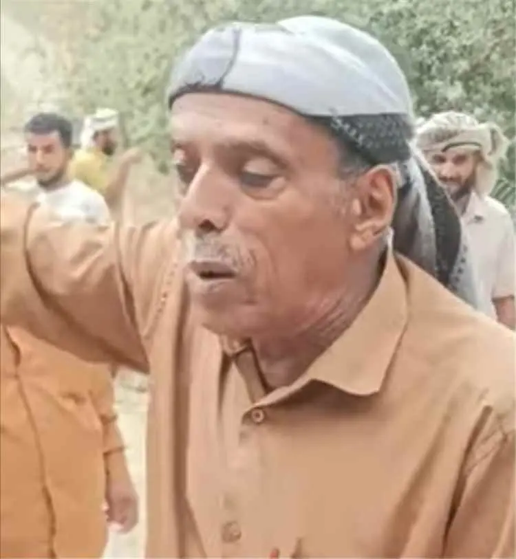 الشيخ أحمد صالح داؤود يتبرع بخزان حصاد مياه الأمطا...