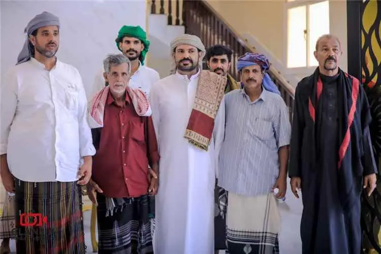 بحضور اجتماعي وقبلي واسع.. تنصيب الشيخ أنور صالح ب...