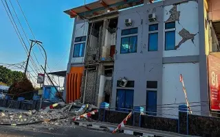 زلزال ثالث يضرب إندونيسيا