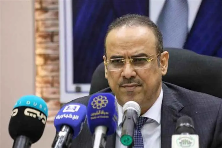 المهندس أحمد بن أحمد الميسري يقوم بجولة تشمل عدة ع...