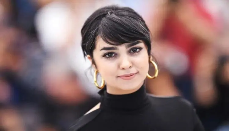 المخرجة التونسية مريم فرجاني وتفاصيل القبض على شخص...