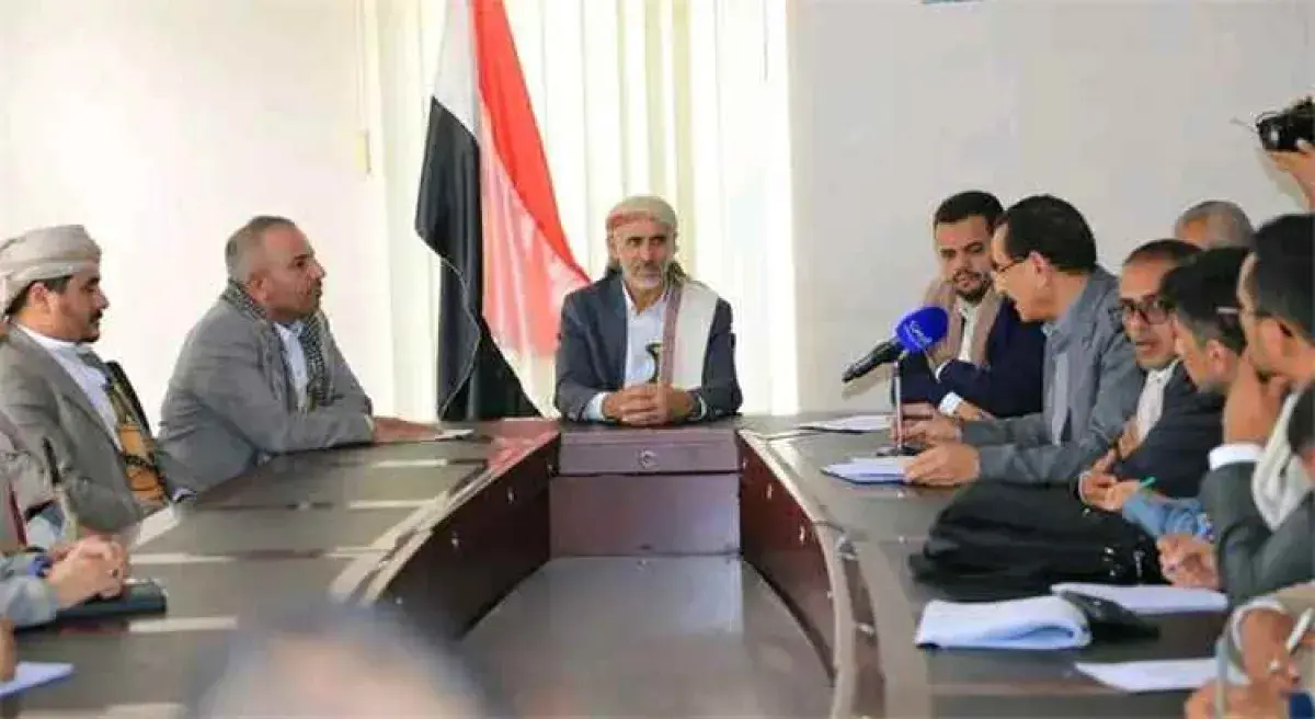 جملة تجريف وتجويع: الحوثيون يطيحون بآلاف الموظفين...