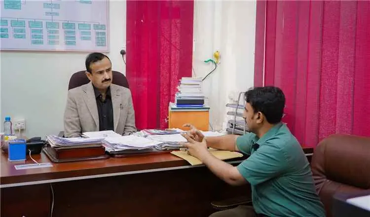 محافظ شبوة يوجه بتكثيف الرقابة على الأسواق وتعزيز...